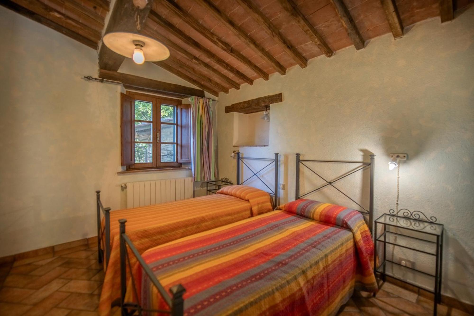 Agriturismo Antico Borgo Montacuto Pari Εξωτερικό φωτογραφία